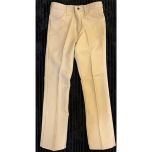 Stylish Wrangler Men's Dress Jean Pants in Khaki - Size 31 x 32 for Versatile